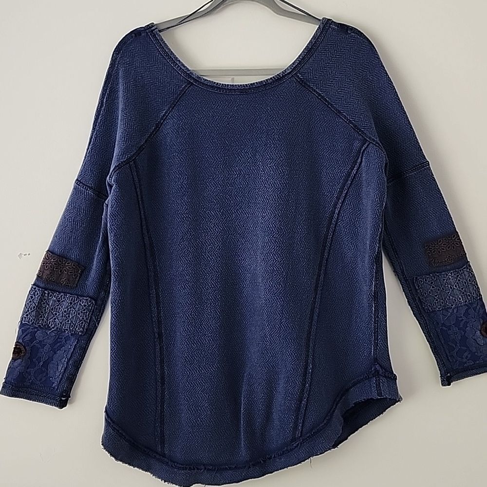 Free People You Dont Own Me Navy Embroidered Oversized Long Sleeves Tunic Top M - Picture 5 of 11